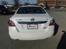 2014 WHITE Nissan Altima 2.5 SL (1N4AL3AP8EN) with an 2.5L L4 DOHC 16V engine, Continuously Variable Transmission transmission, located at 2121 Burlington St, North Kansas City, MO, 64116, (816) 556-0707, 39.144707, -94.581978 - Photo#7