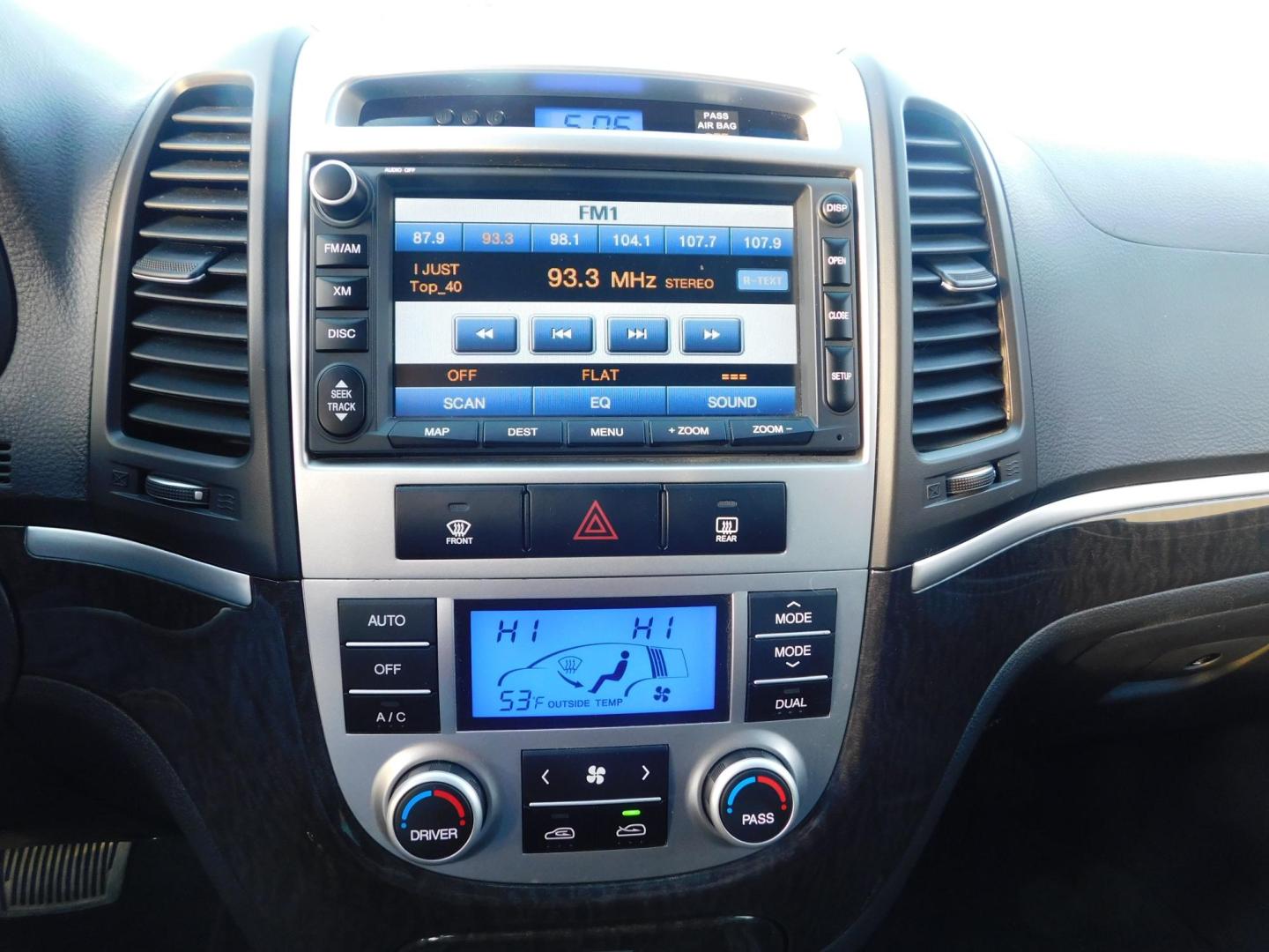 2009 BLUE Hyundai Santa Fe Limited (5NMSH13E19H) with an 3.3L V6 DOHC 24V engine, 5-Speed Automatic transmission, located at 2121 Burlington St, North Kansas City, MO, 64116, (816) 556-0707, 39.144707, -94.581978 - Photo#4