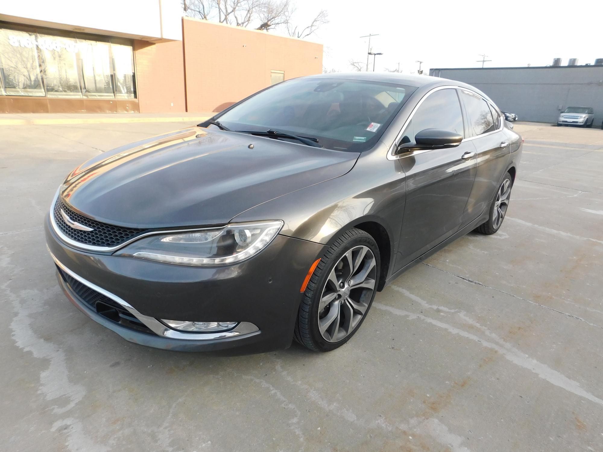 photo of 2015 Chrysler 200 C