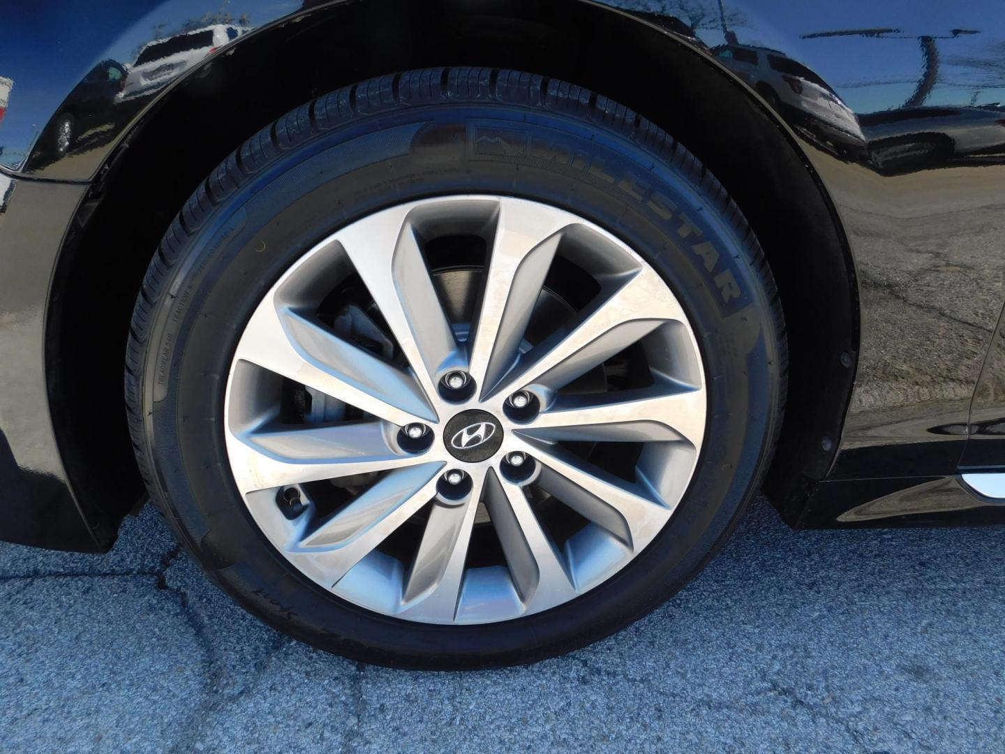 2017 BLACK Hyundai Sonata Sport (5NPE34AF6HH) with an 2.4L L4 DOHC 16V engine, 6A transmission, located at 2121 Burlington St, North Kansas City, MO, 64116, (816) 556-0707, 39.144707, -94.581978 - Photo#1