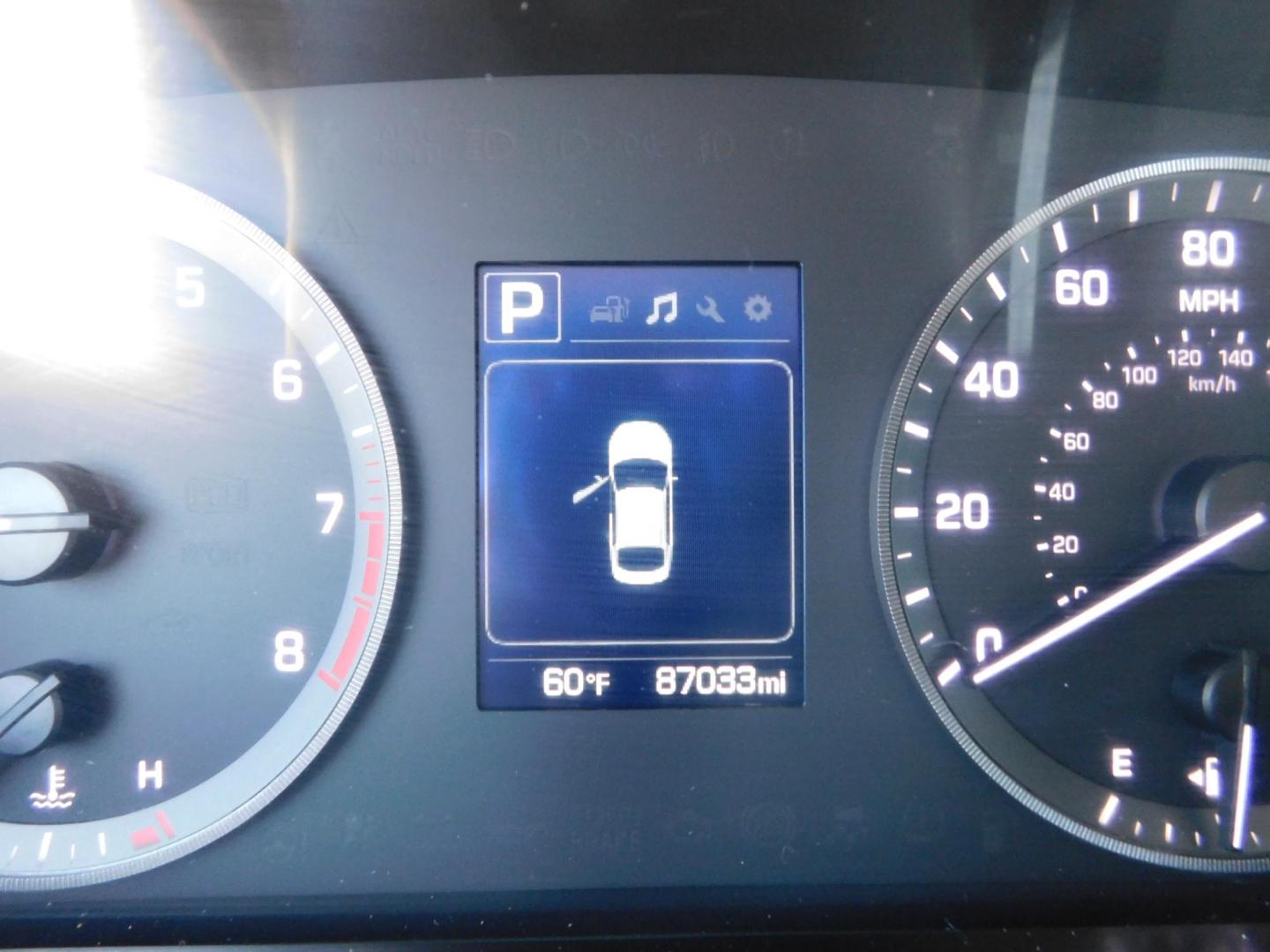 2017 BLACK Hyundai Sonata Sport (5NPE34AF6HH) with an 2.4L L4 DOHC 16V engine, 6A transmission, located at 2121 Burlington St, North Kansas City, MO, 64116, (816) 556-0707, 39.144707, -94.581978 - Photo#4