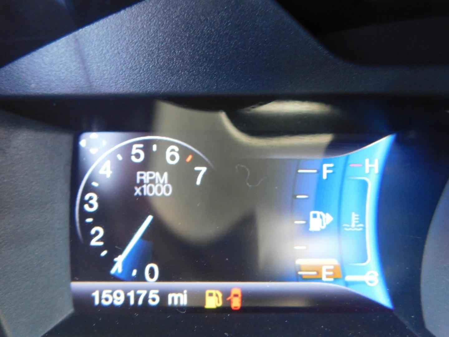 2015 GRAY Ford Explorer Sport 4WD (1FM5K8GT6FG) with an 3.5L V6 DOHC 24V engine, 6-Speed Automatic transmission, located at 2121 Burlington St, North Kansas City, MO, 64116, (816) 556-0707, 39.144707, -94.581978 - Photo#7