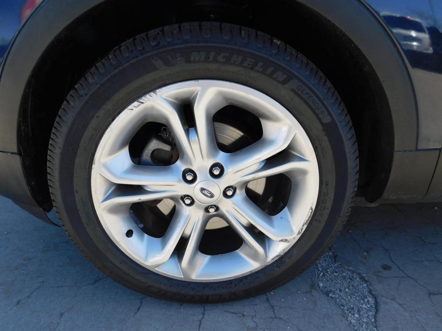 2016 BLUE Ford Explorer Base FWD (1FM5K7B84GG) with an 3.5L V6 DOHC 24V engine, 6A transmission, located at 2121 Burlington St, North Kansas City, MO, 64116, (816) 556-0707, 39.144707, -94.581978 - Photo#1