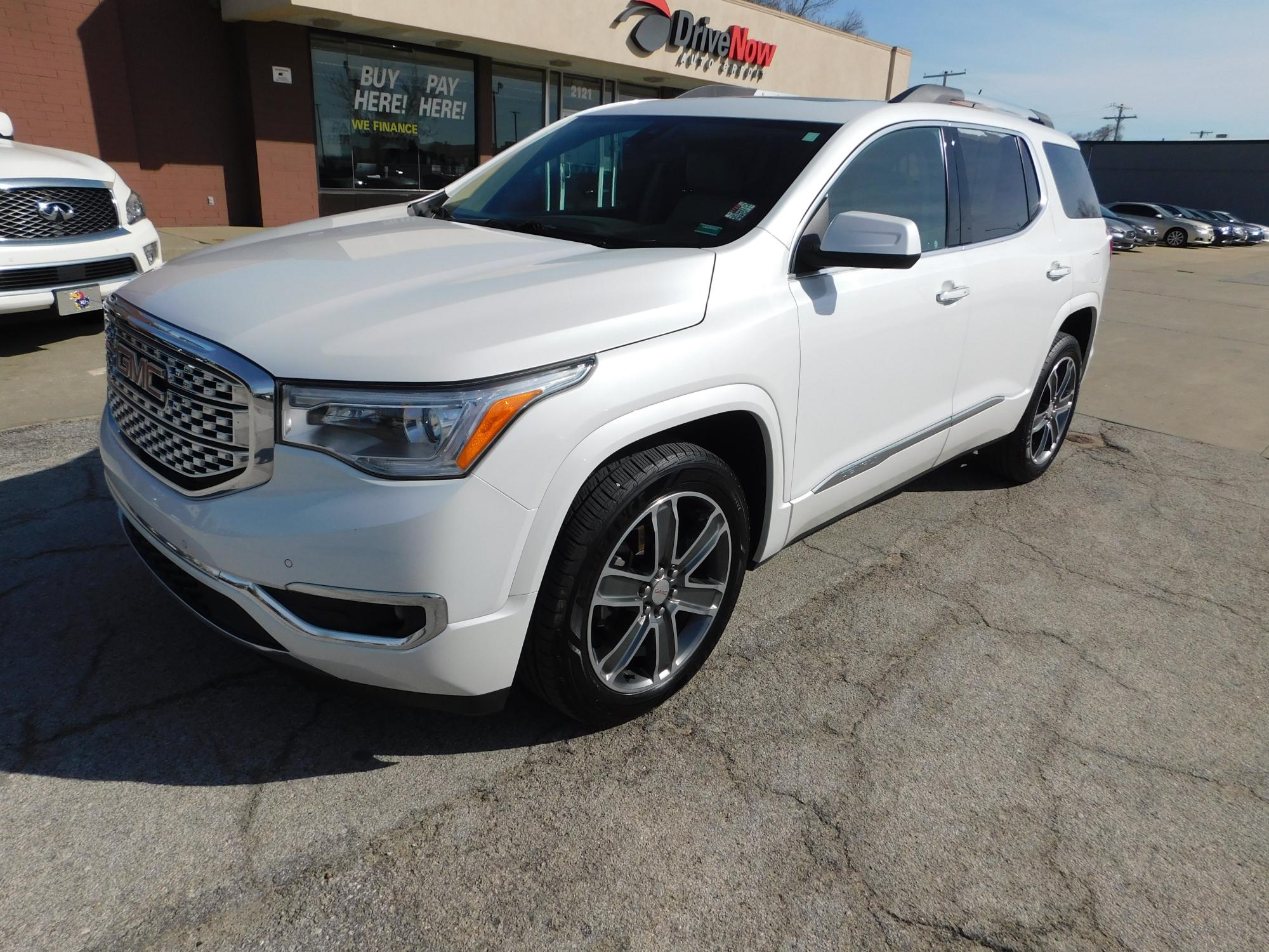 photo of 2017 GMC Acadia Denali AWD
