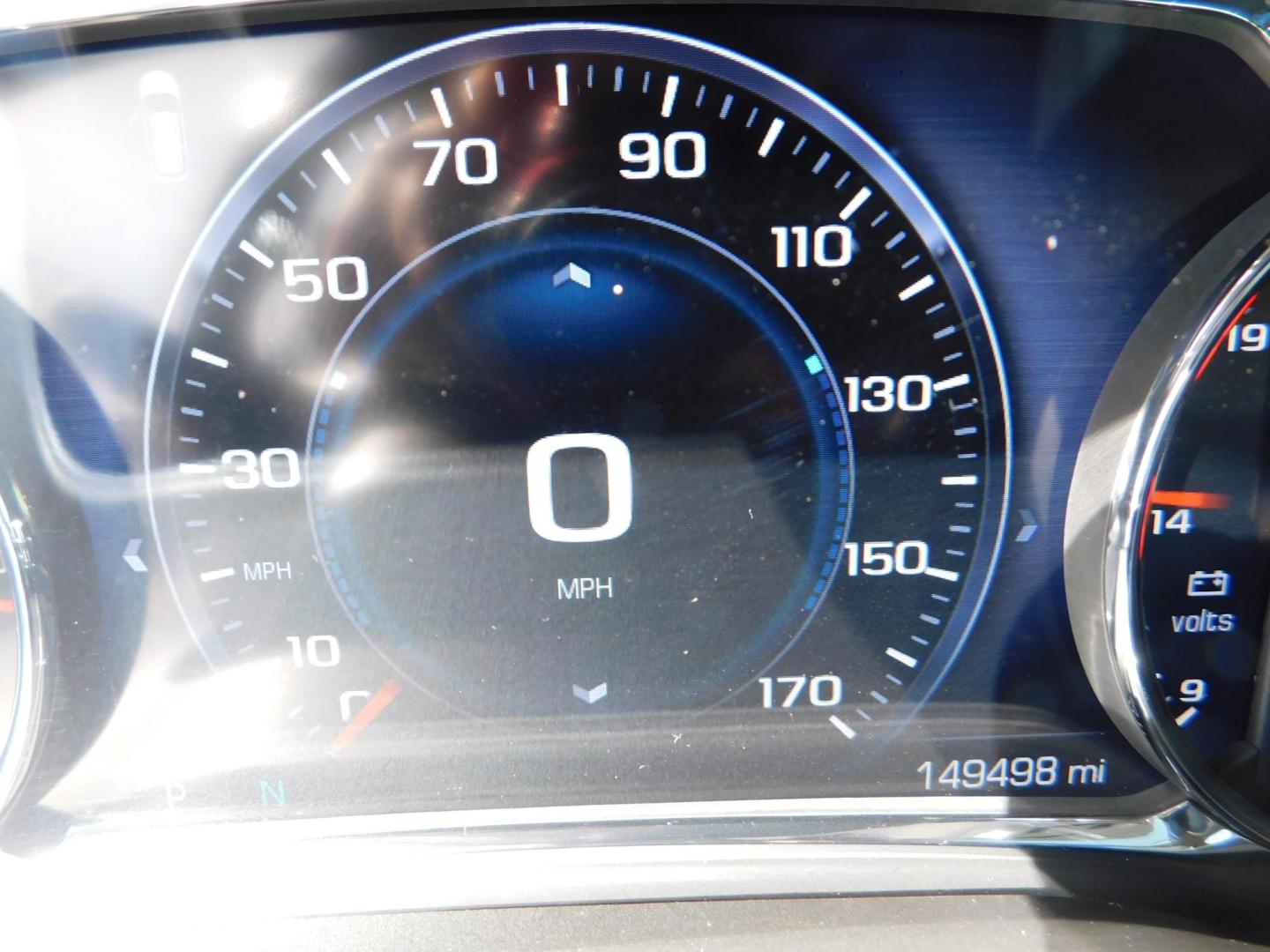 2017 WHITE GMC Acadia Denali AWD (1GKKNXLS6HZ) with an 2.5L L4 DOHC 16V engine, 6A transmission, located at 2121 Burlington St, North Kansas City, MO, 64116, (816) 556-0707, 39.144707, -94.581978 - Photo#7