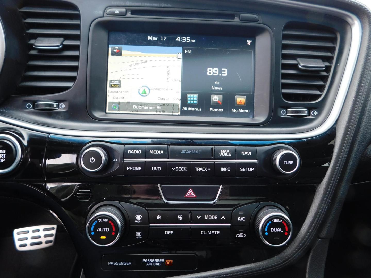 2015 WHITE Kia Optima SX Turbo (5XXGR4A67FG) with an 2.0L L4 DOHC 16V TURBO engine, 6-Speed Automatic transmission, located at 2121 Burlington St, North Kansas City, MO, 64116, (816) 556-0707, 39.144707, -94.581978 - Photo#4