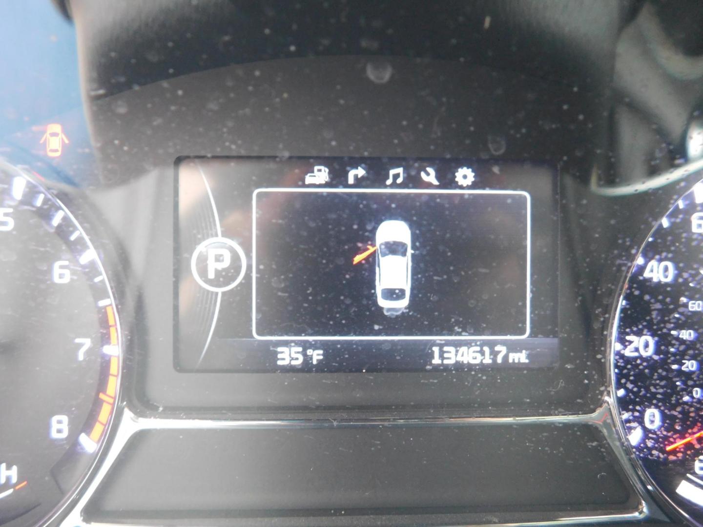 2015 WHITE Kia Optima SX Turbo (5XXGR4A67FG) with an 2.0L L4 DOHC 16V TURBO engine, 6-Speed Automatic transmission, located at 2121 Burlington St, North Kansas City, MO, 64116, (816) 556-0707, 39.144707, -94.581978 - Photo#7