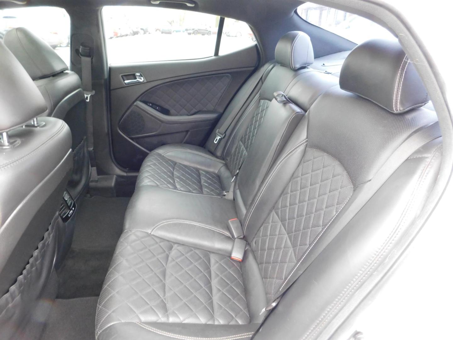 2015 WHITE Kia Optima SX Turbo (5XXGR4A67FG) with an 2.0L L4 DOHC 16V TURBO engine, 6-Speed Automatic transmission, located at 2121 Burlington St, North Kansas City, MO, 64116, (816) 556-0707, 39.144707, -94.581978 - Photo#8