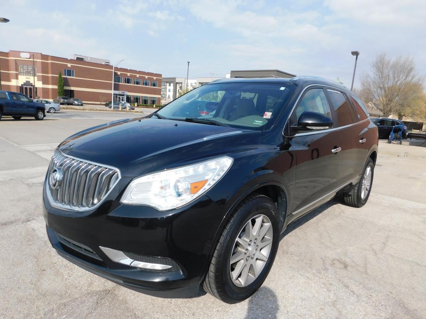 2017 BLACK Buick Enclave Convenience FWD (5GAKRAKDXHJ) with an 3.6L V6 DOHC 24V engine, 6A transmission, located at 2121 Burlington St, North Kansas City, MO, 64116, (816) 556-0707, 39.144707, -94.581978 - Photo#0