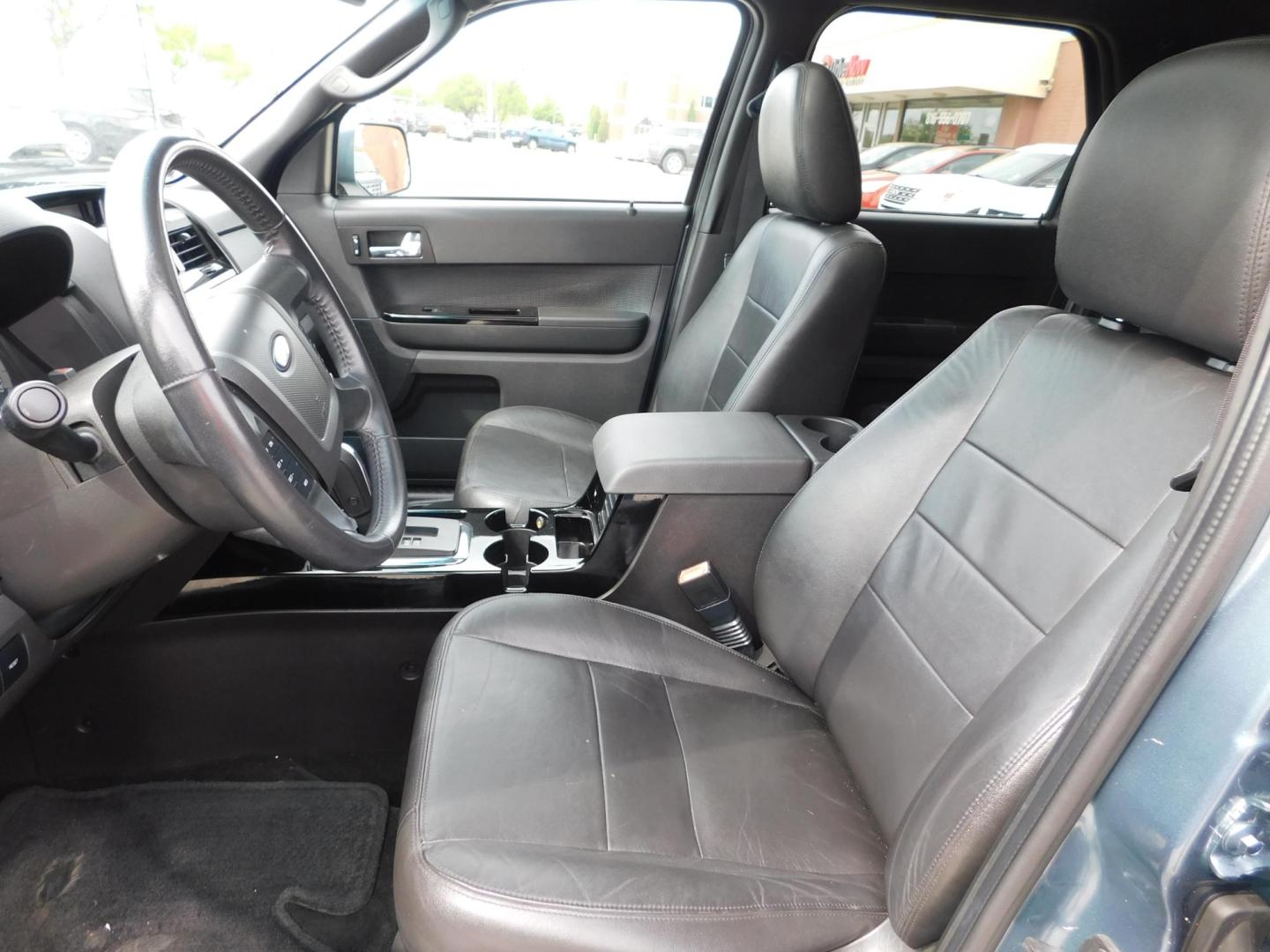 2010 BLUE Ford Escape Limited FWD (1FMCU0EG9AK) with an 3.0L V6 DOHC 24V engine, 6-Speed Automatic transmission, located at 2121 Burlington St, North Kansas City, MO, 64116, (816) 556-0707, 39.144707, -94.581978 - Photo#2