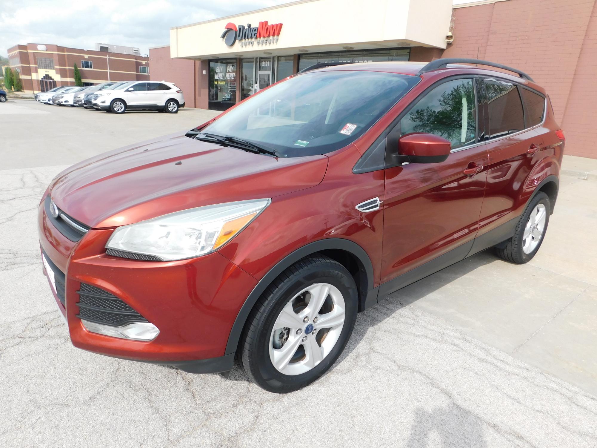 photo of 2015 Ford Escape SE 4WD